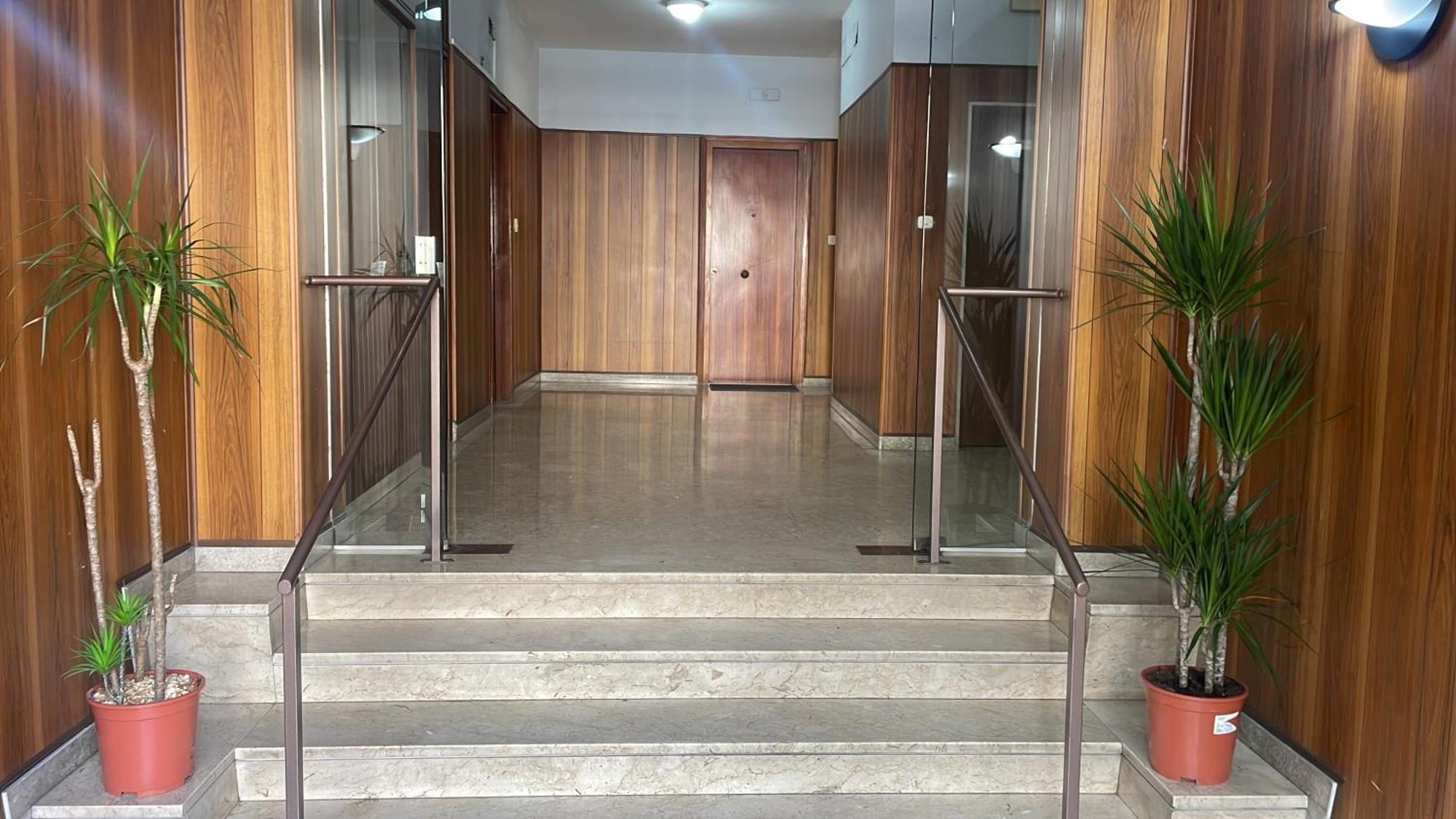 La Via Di Mezzo Apartamento Catânia Exterior foto