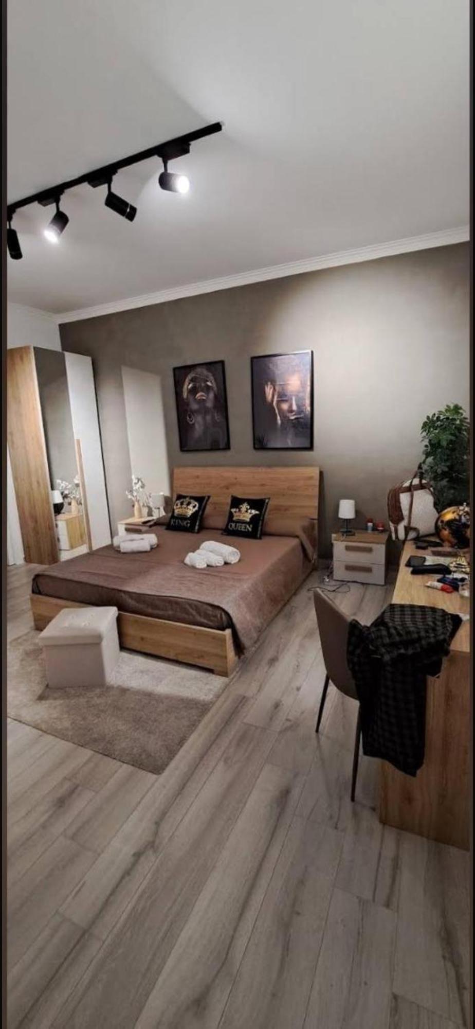 La Via Di Mezzo Apartamento Catânia Exterior foto